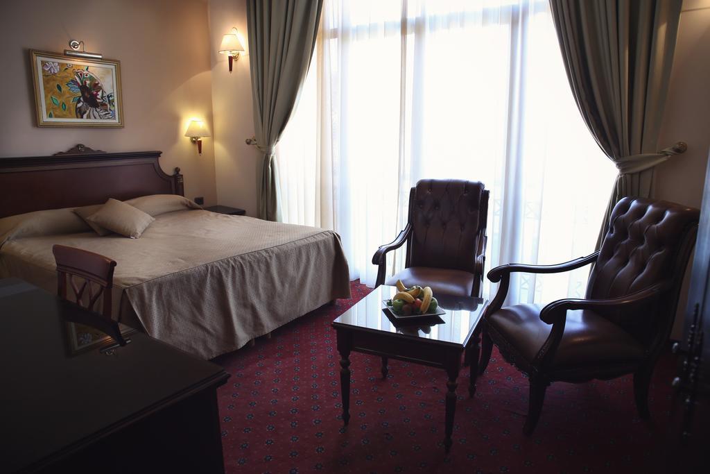 Hotel Millenium Bitola Zewnętrze zdjęcie